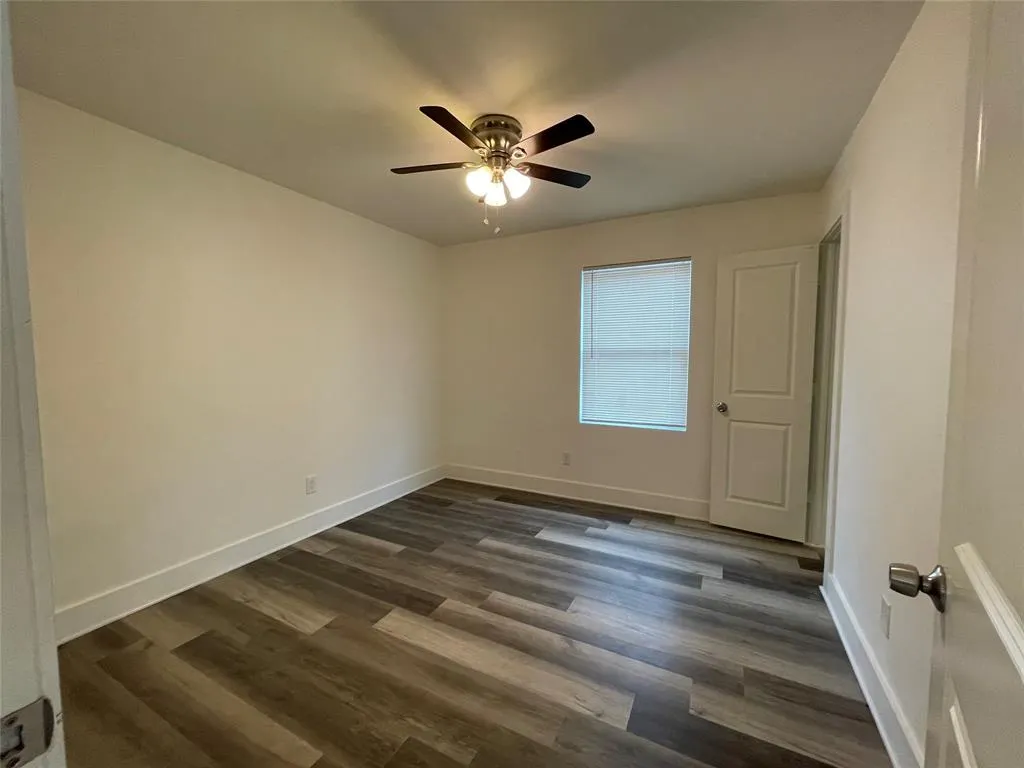 1411 Adelaide Drive
