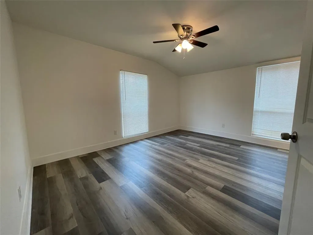 1411 Adelaide Drive