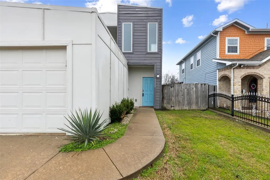 3314 Pueblo Street