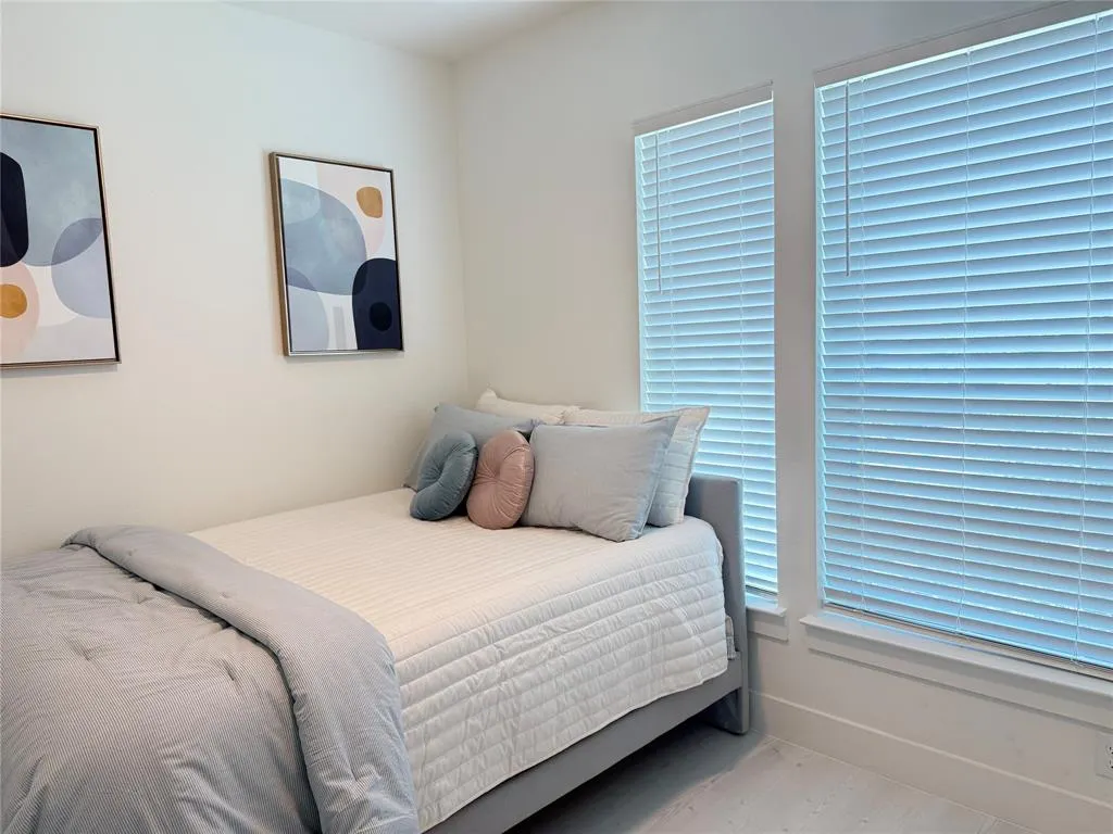 7207 Mohawk Drive, #308