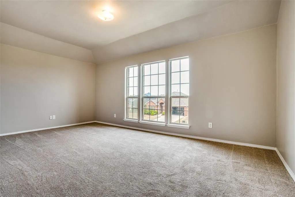 9625 Starfire Drive