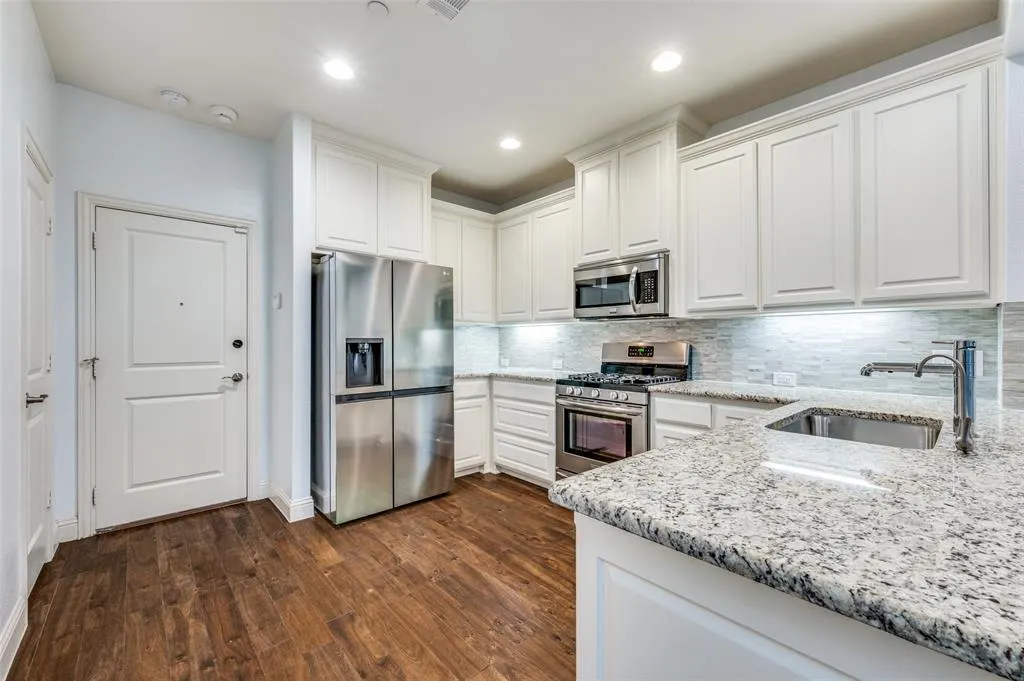 3020 Decker Drive