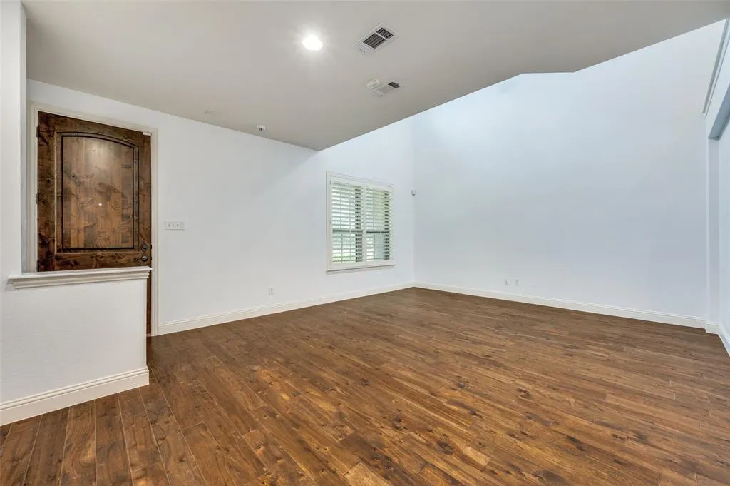3020 Decker Drive