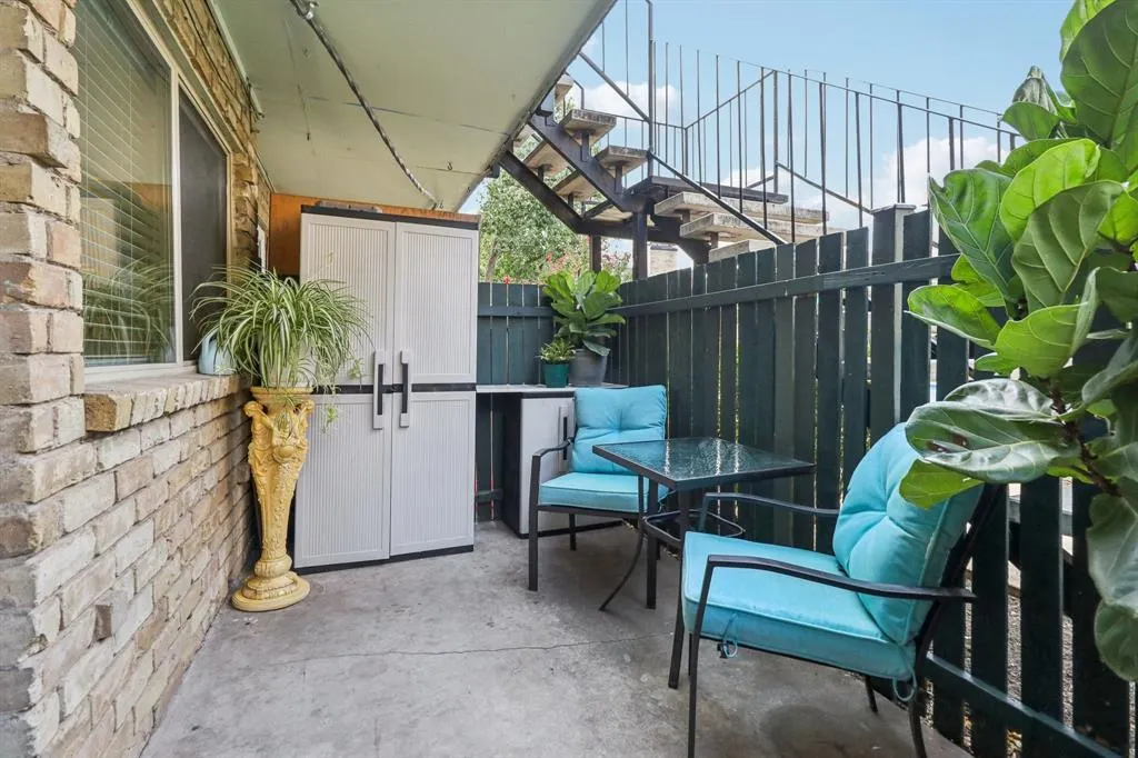 7731 Meadow Park Drive, #120