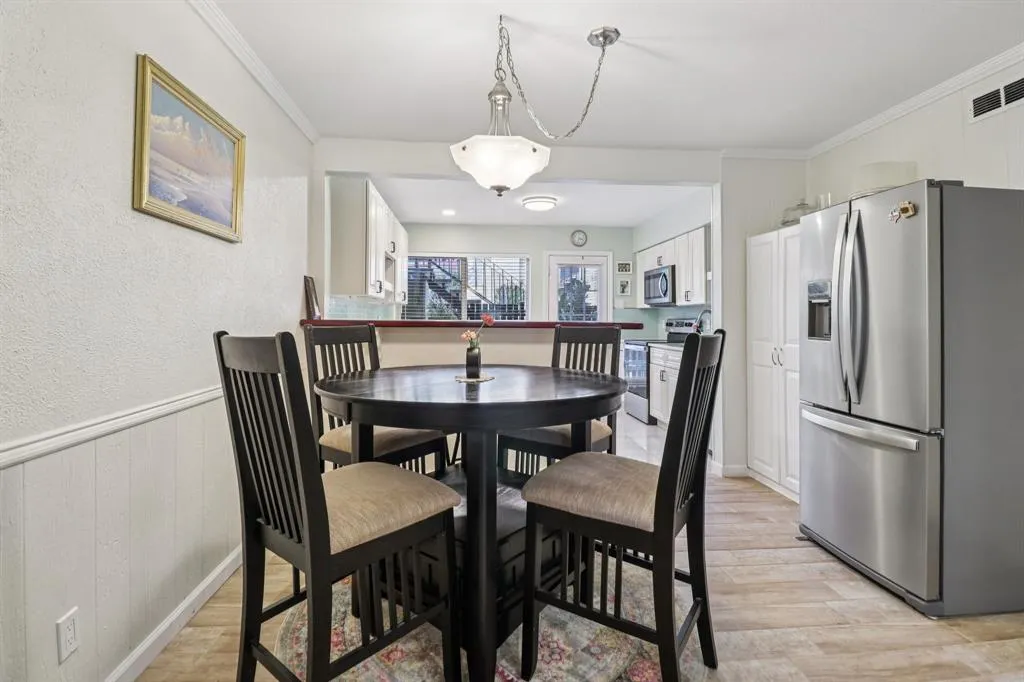 7731 Meadow Park Drive, #120