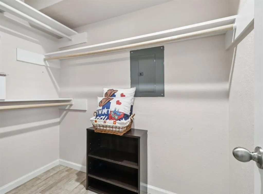 7731 Meadow Park Drive, #120