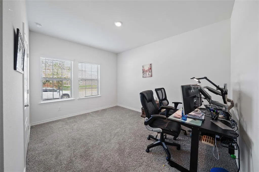 9916 Lariat Drive