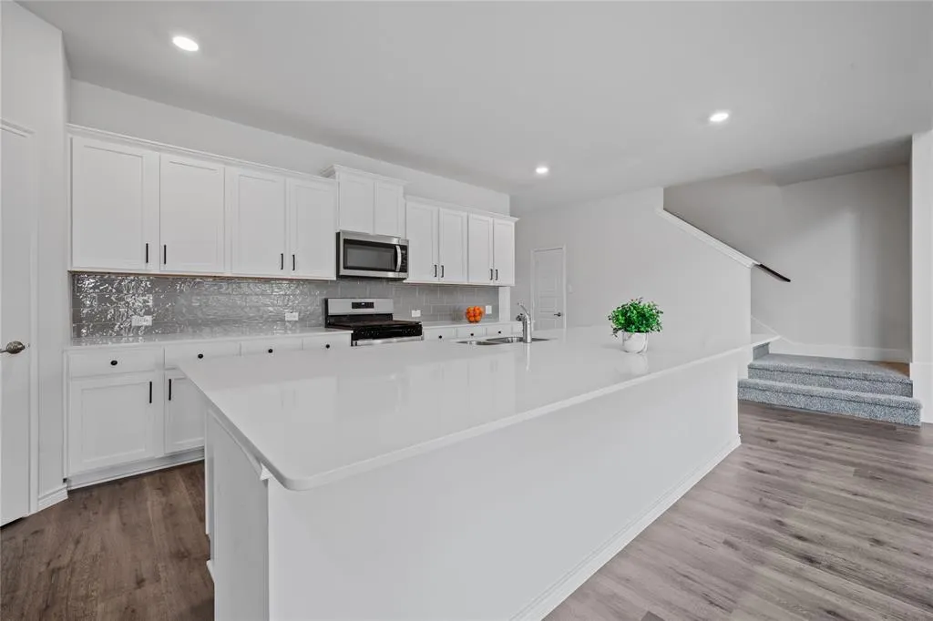 9916 Lariat Drive