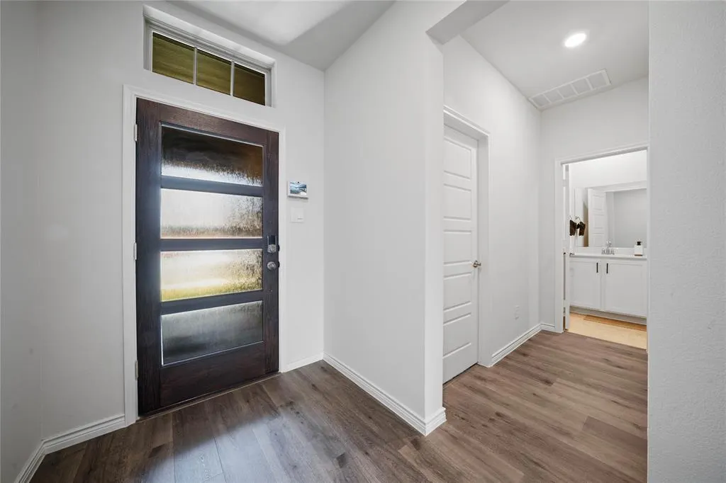 9916 Lariat Drive