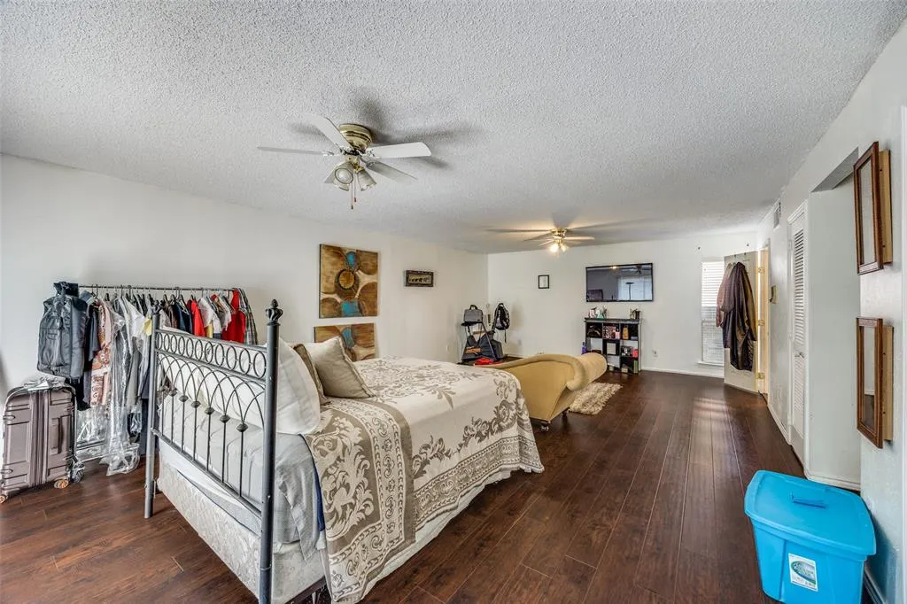 8517 Clover Meadow Drive