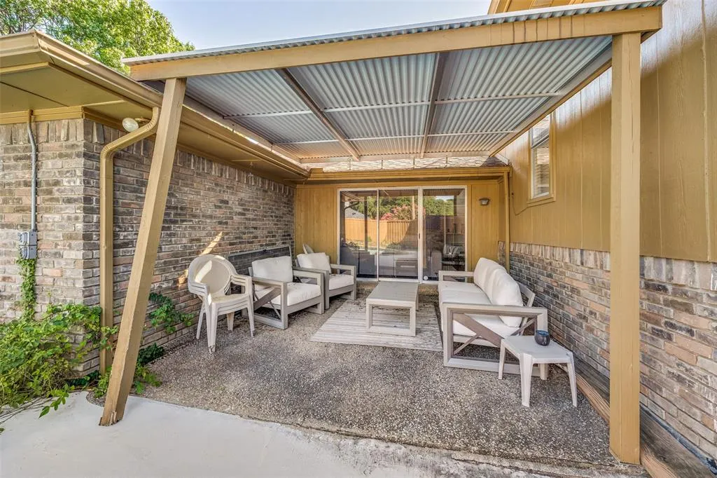 8517 Clover Meadow Drive