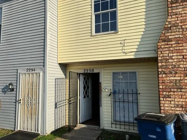 2250 Aspen Drive