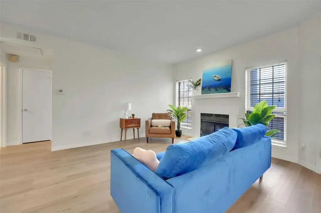 1700 Amelia Court, #312