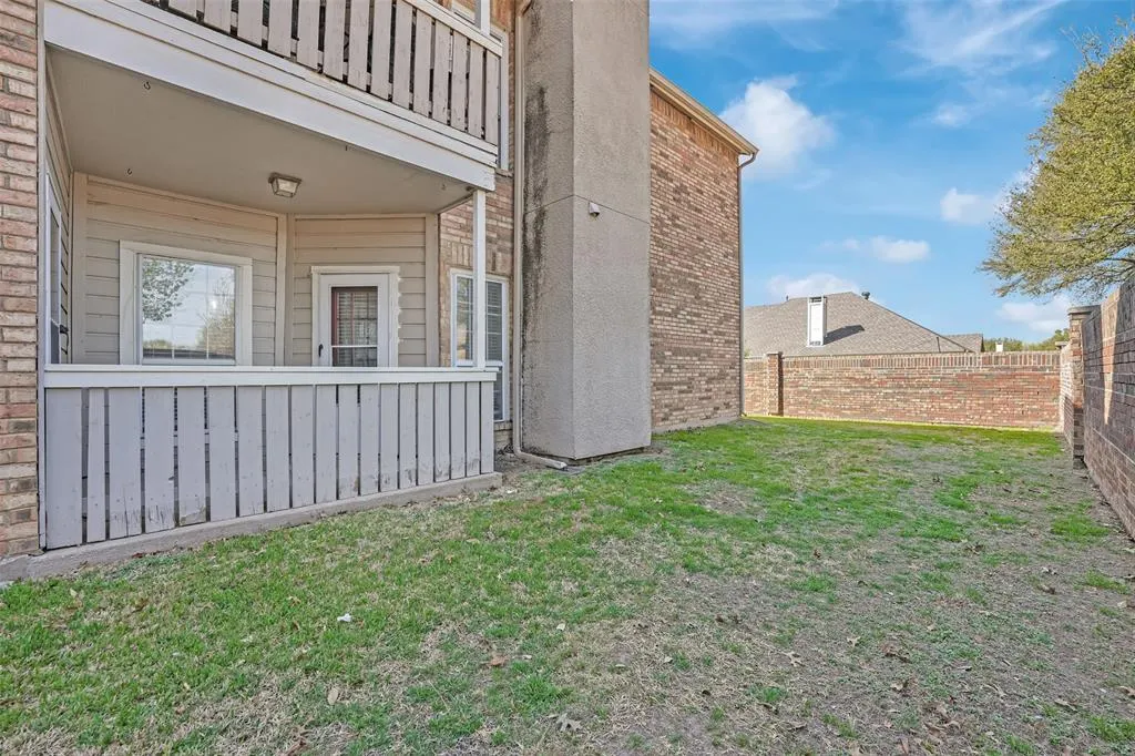 1700 Amelia Court, #312