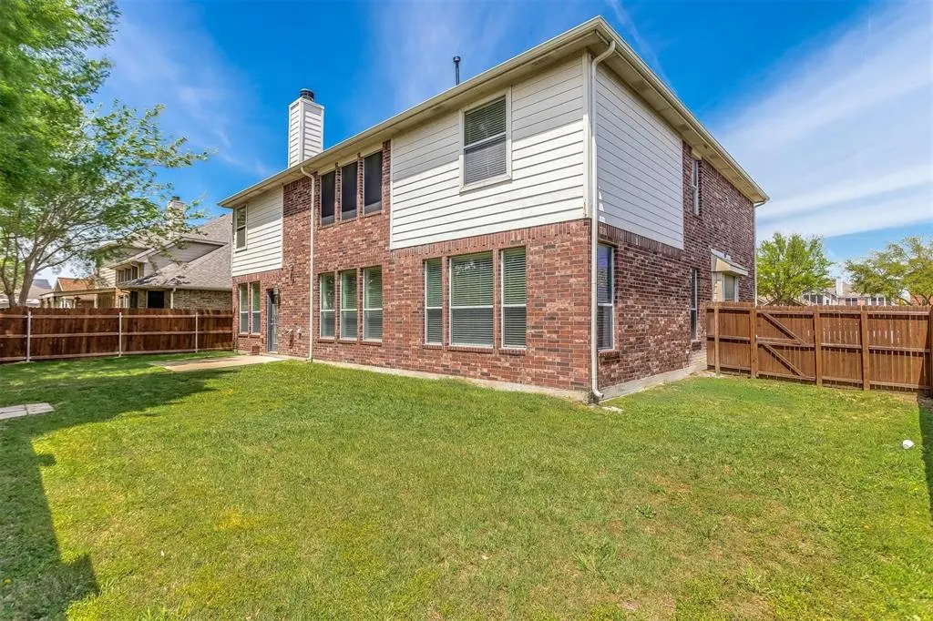 817 Rushmore Drive