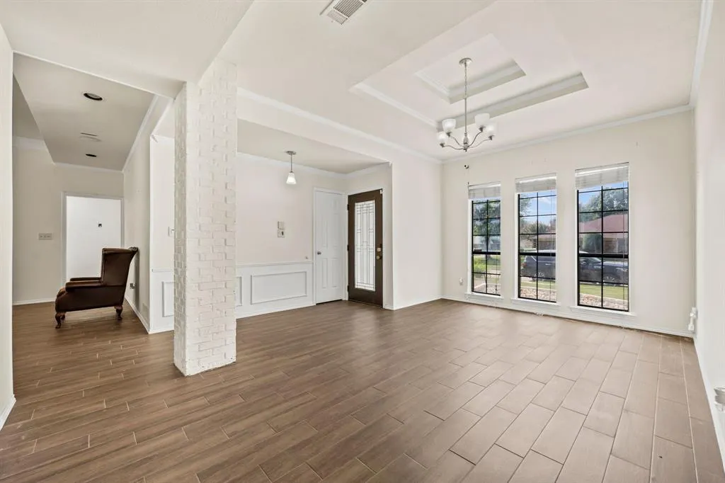 2307 Honeysuckle Drive
