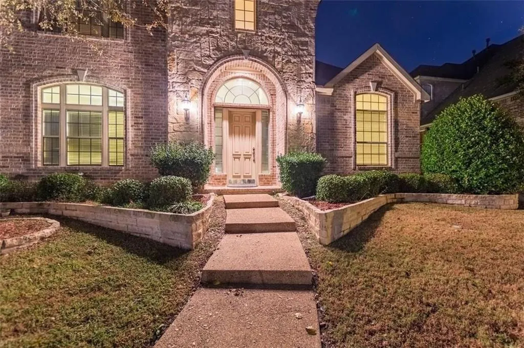 5717 Sweetbriar Drive