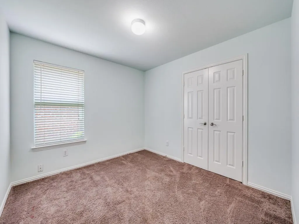 5400 Raincrest Drive