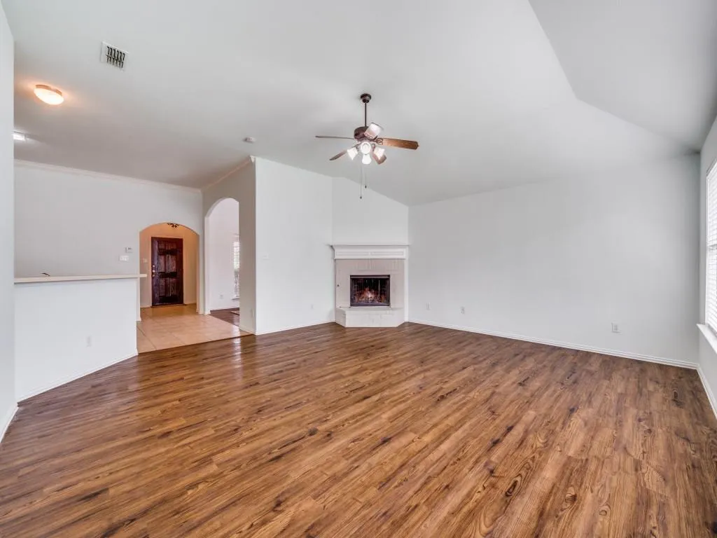 5400 Raincrest Drive
