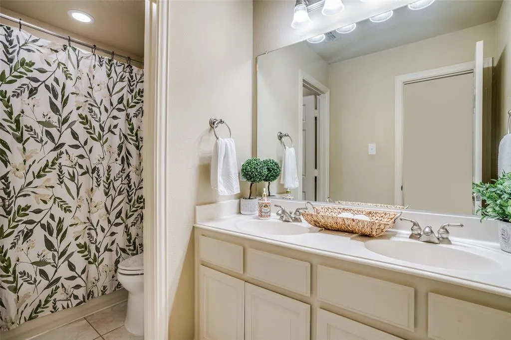1209 Thimbleberry Drive