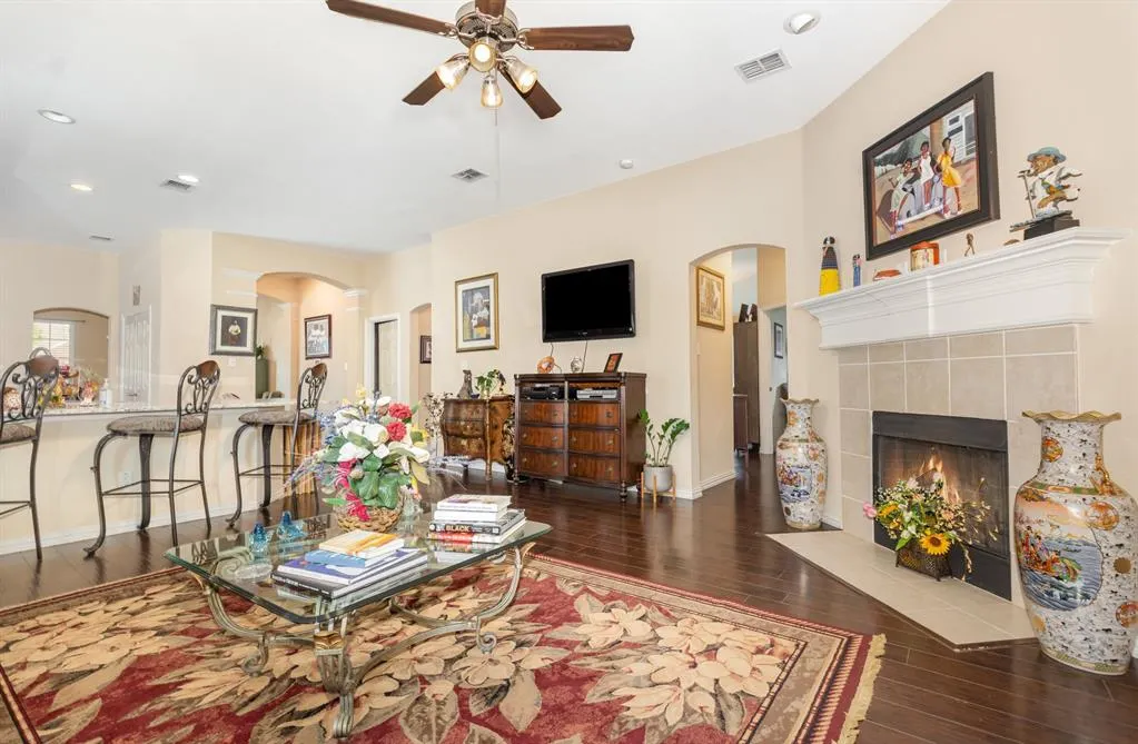 1612 Nighthawk Drive