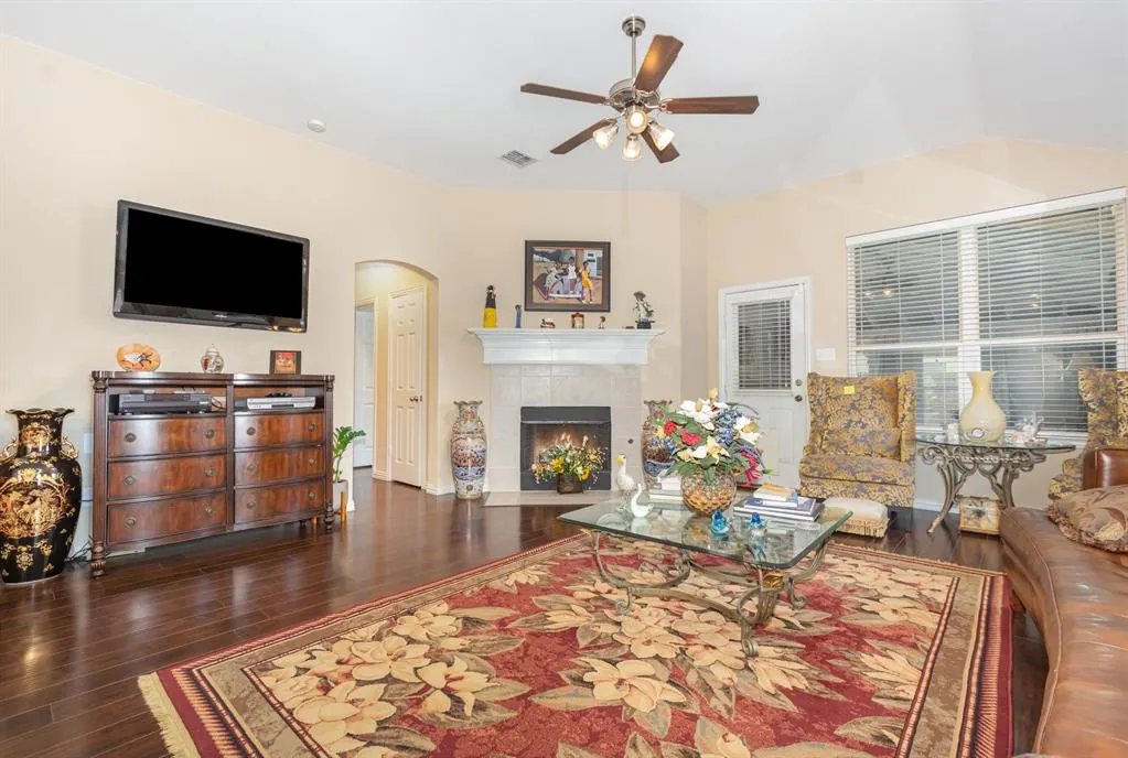 1612 Nighthawk Drive