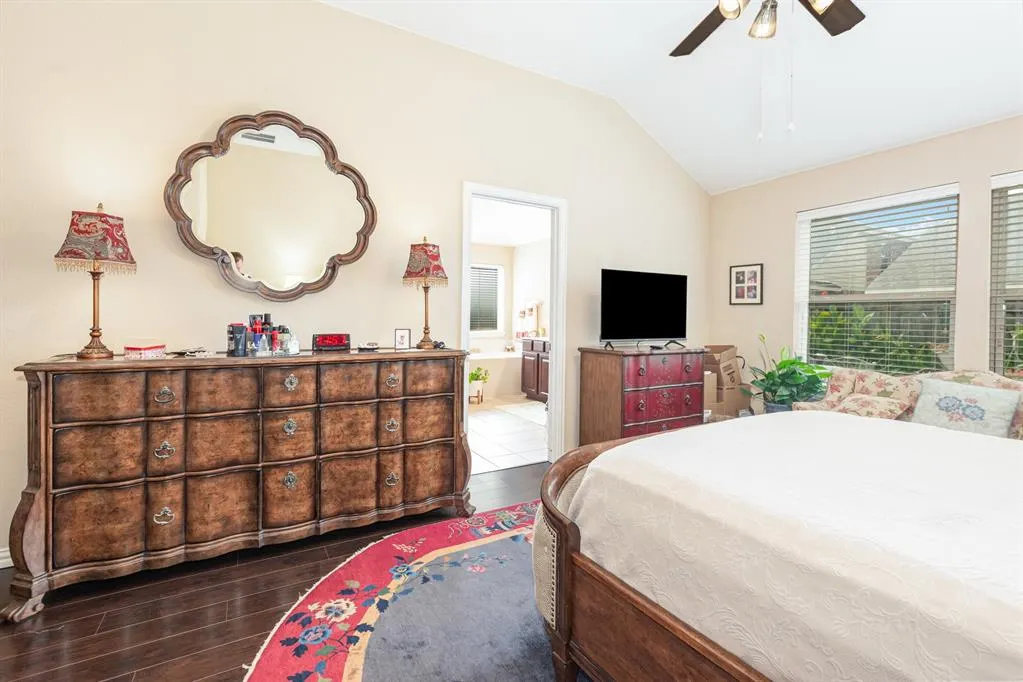 1612 Nighthawk Drive