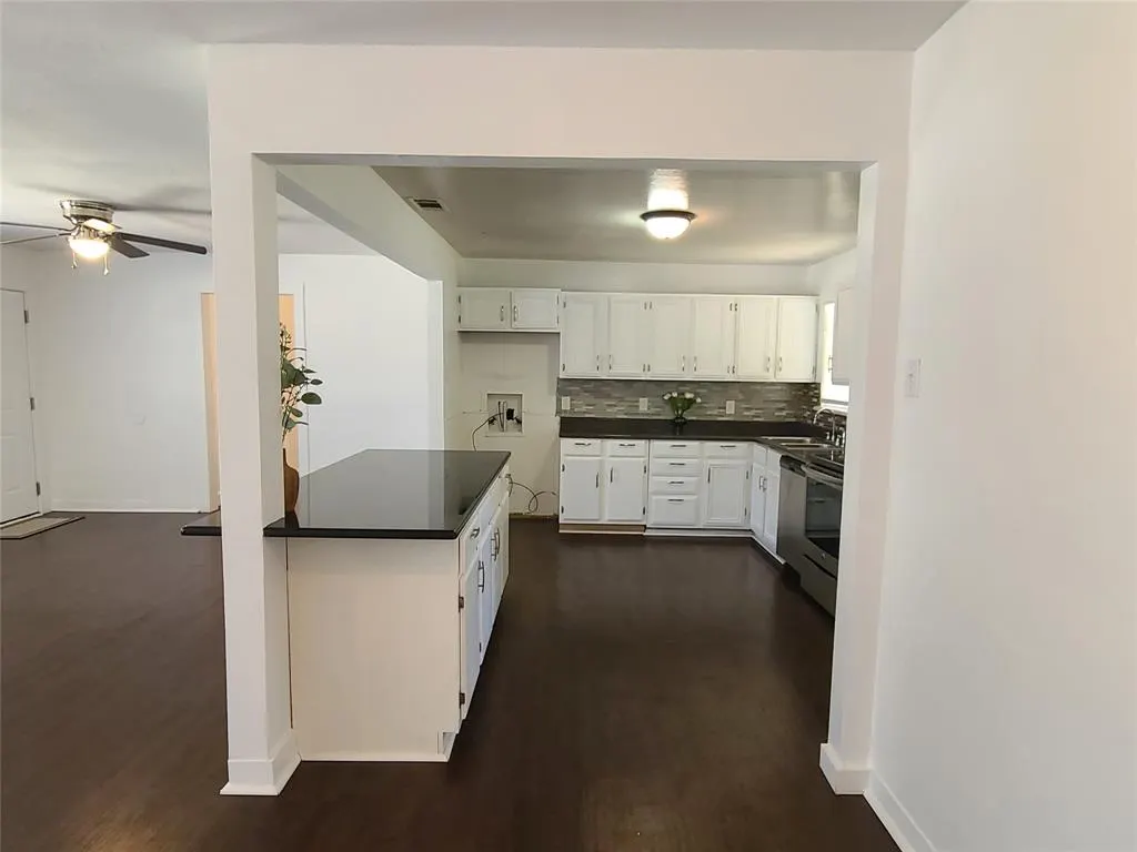 2306 Healey Drive