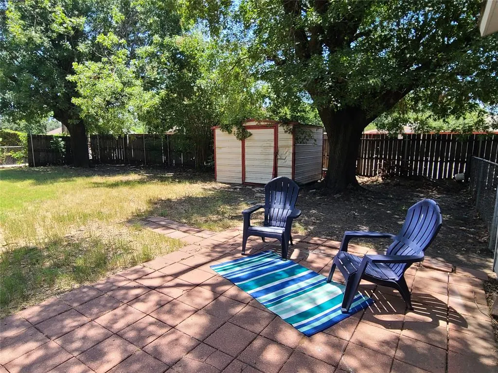 2306 Healey Drive