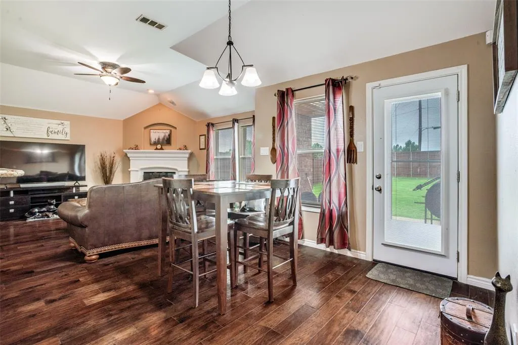 12409 Ark Road
