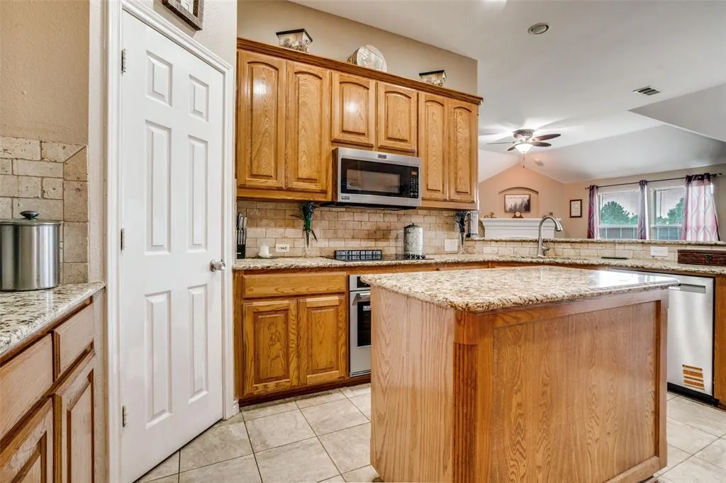 12409 Ark Road