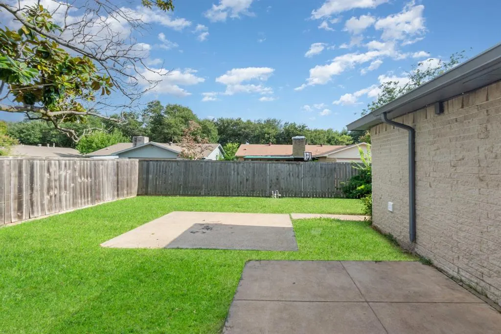 1108 Overdowns Drive