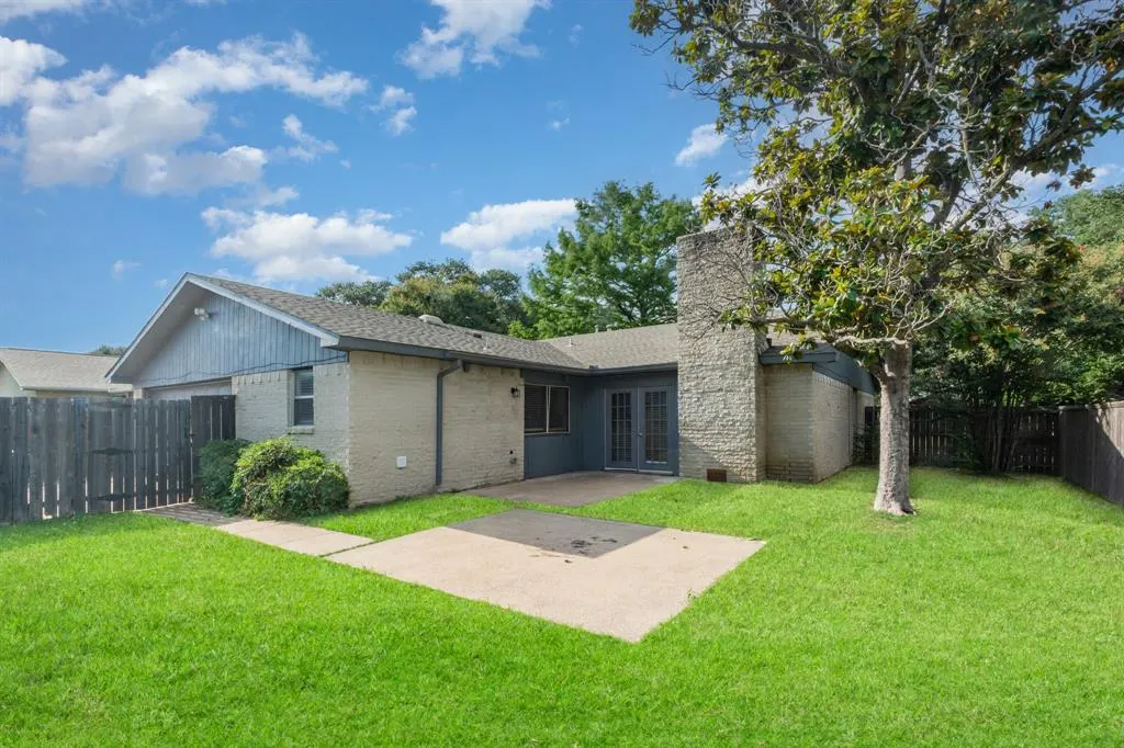 1108 Overdowns Drive