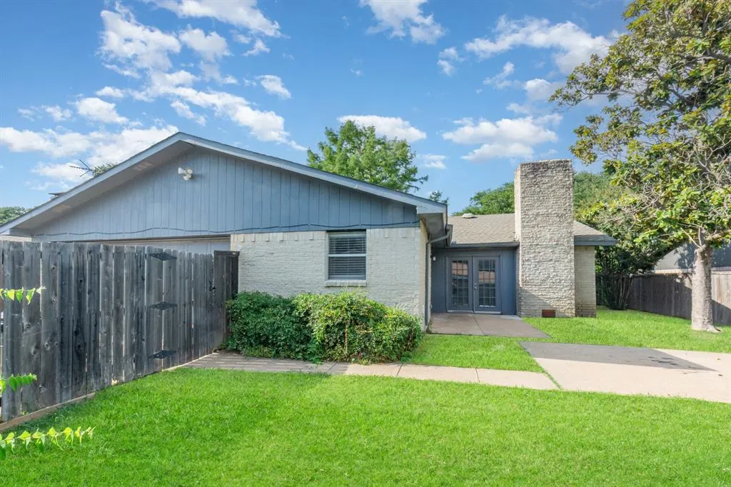 1108 Overdowns Drive