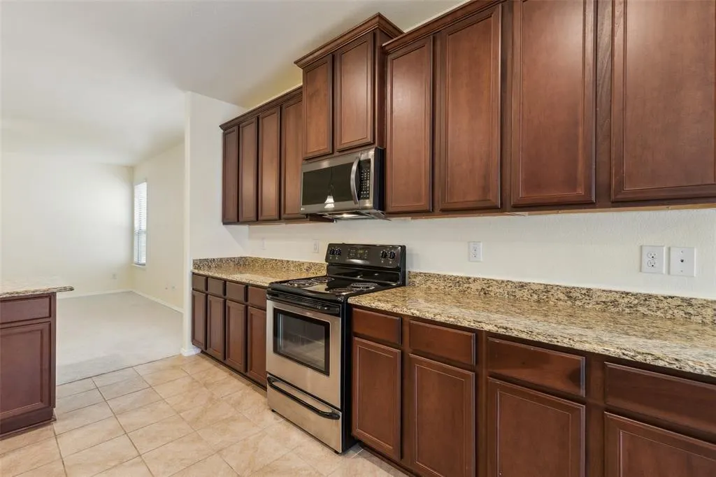 1025 Marietta Lane