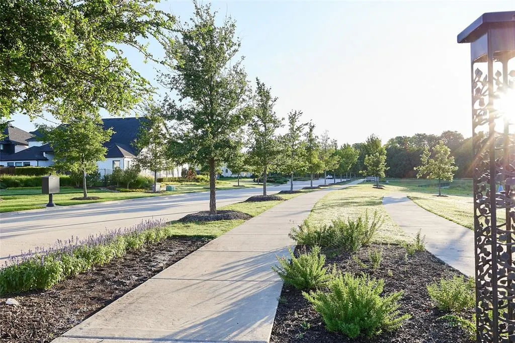 9430 Jackson Vine Mews
