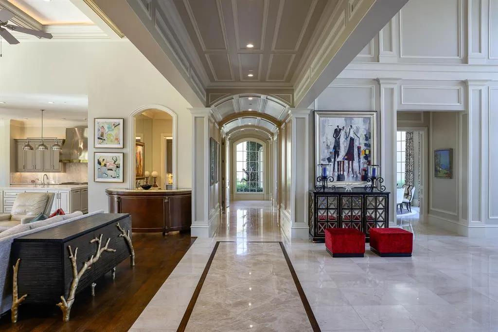 10617 Bridge Hollow Court