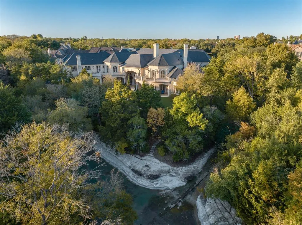 10617 Bridge Hollow Court