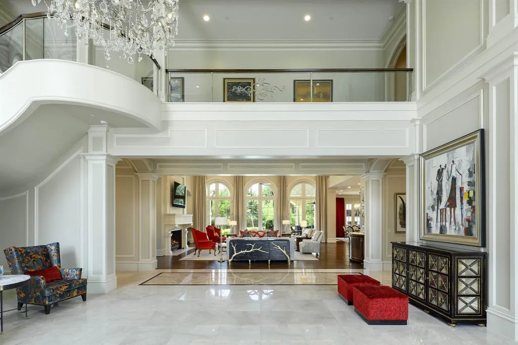 10617 Bridge Hollow Court