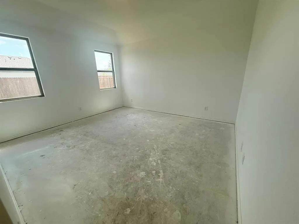 2309 Myrtle Way