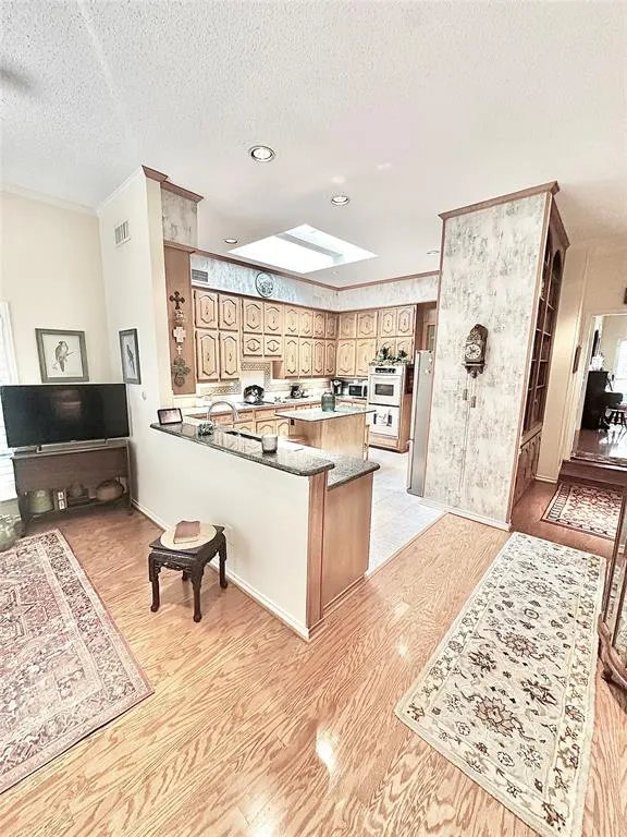 16022 Chalfont Circle