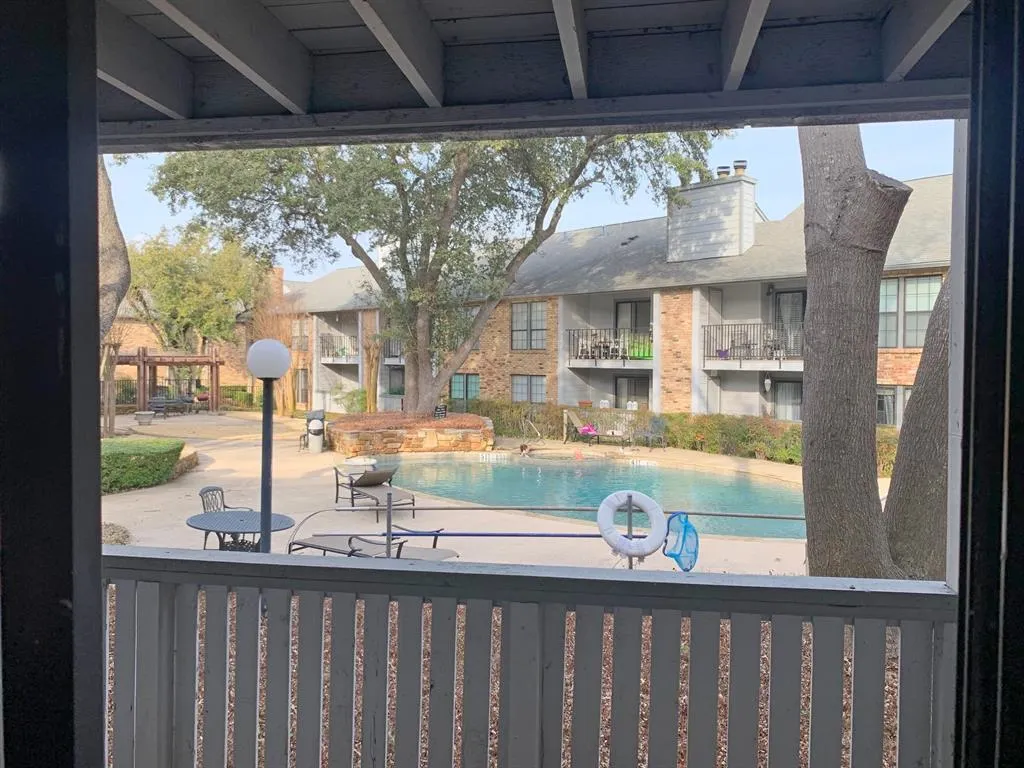 15151 Berry Trail, #705