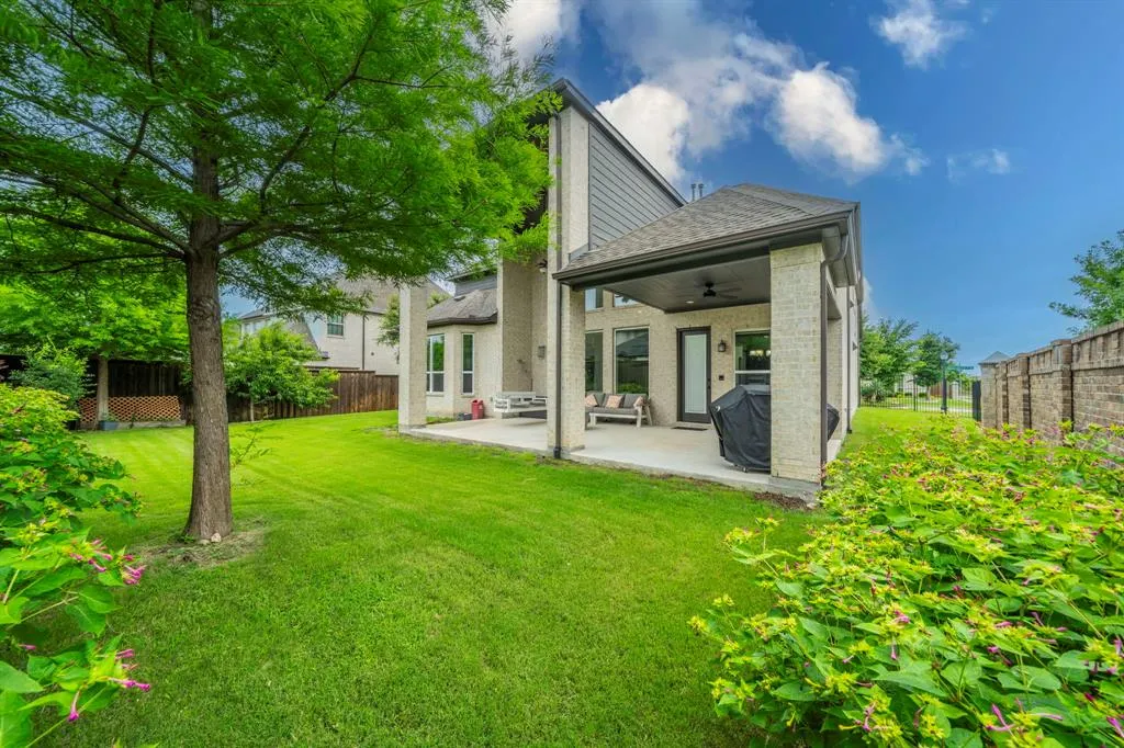 13122 Dolomite Drive
