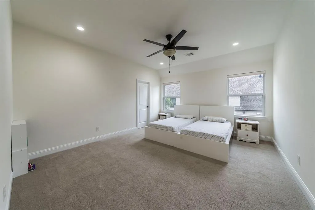 13122 Dolomite Drive