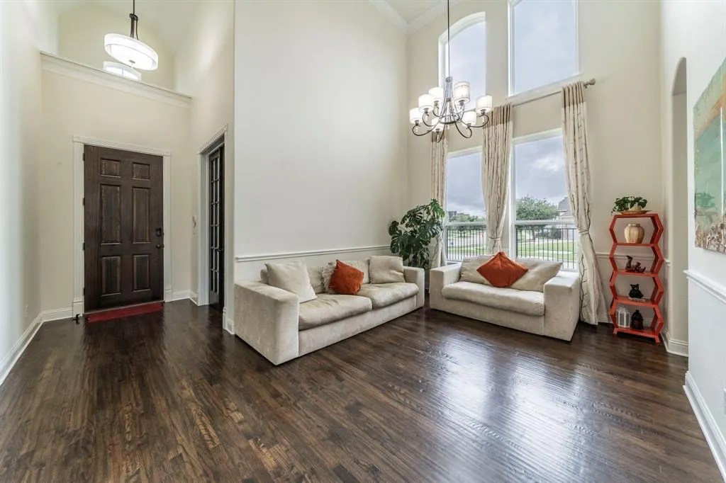 13122 Dolomite Drive