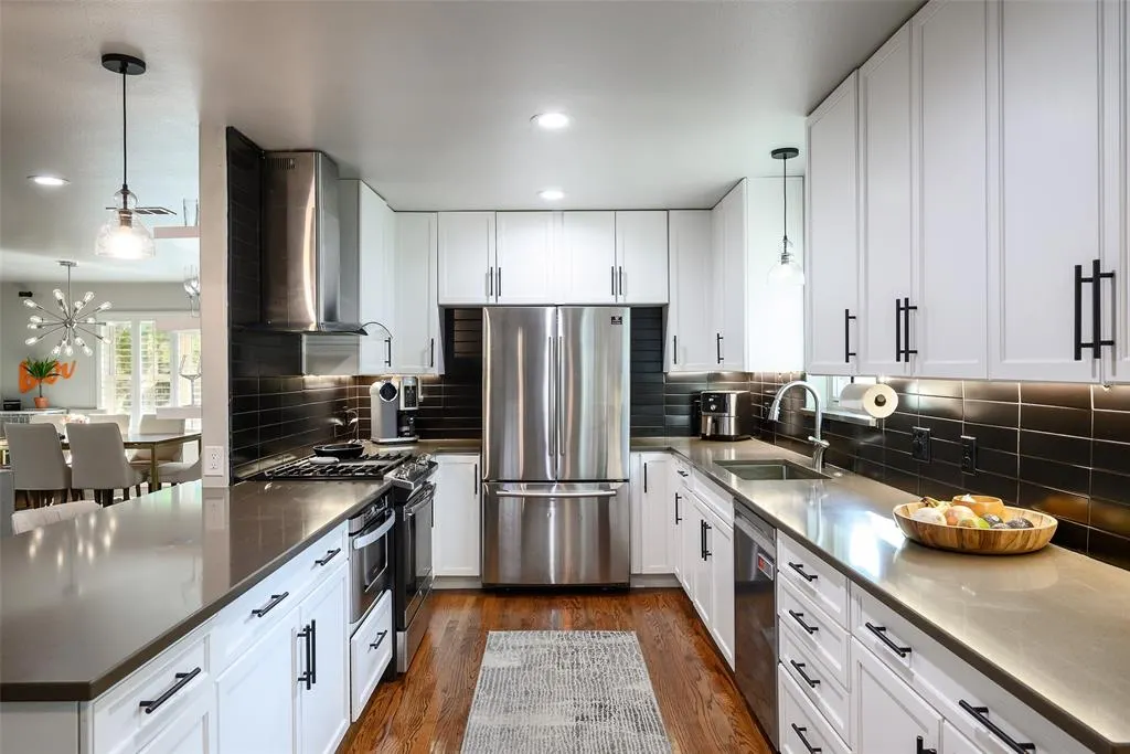 1439 Mapleton Drive