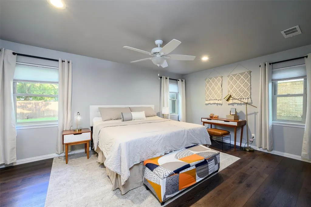 1439 Mapleton Drive