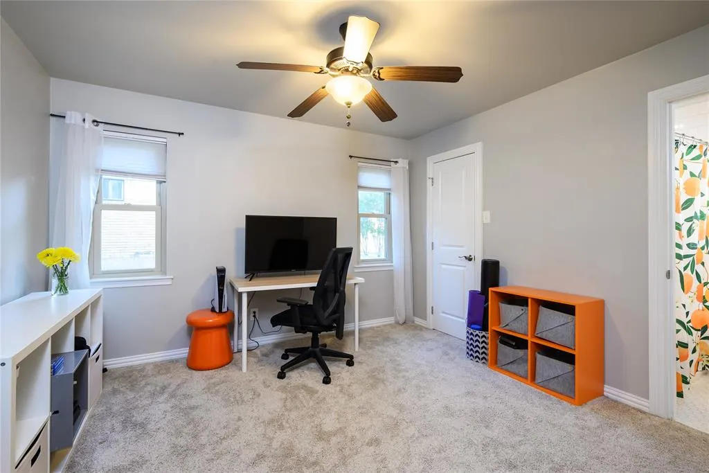 1439 Mapleton Drive