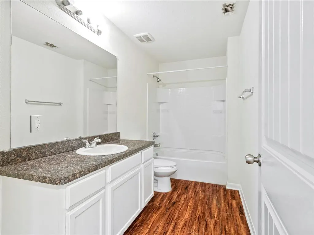 2839 Saint David Drive