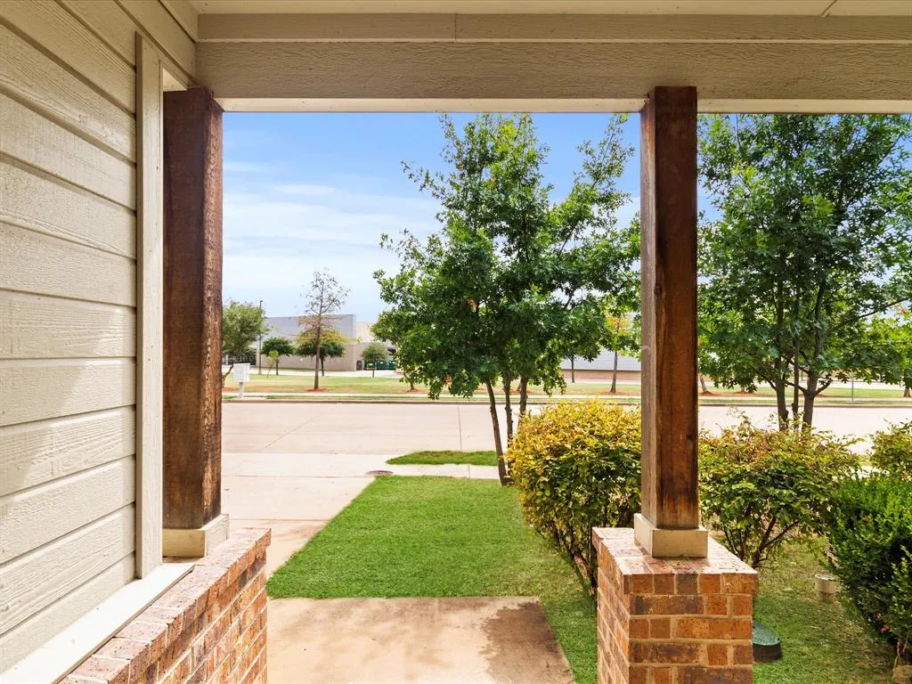 2839 Saint David Drive